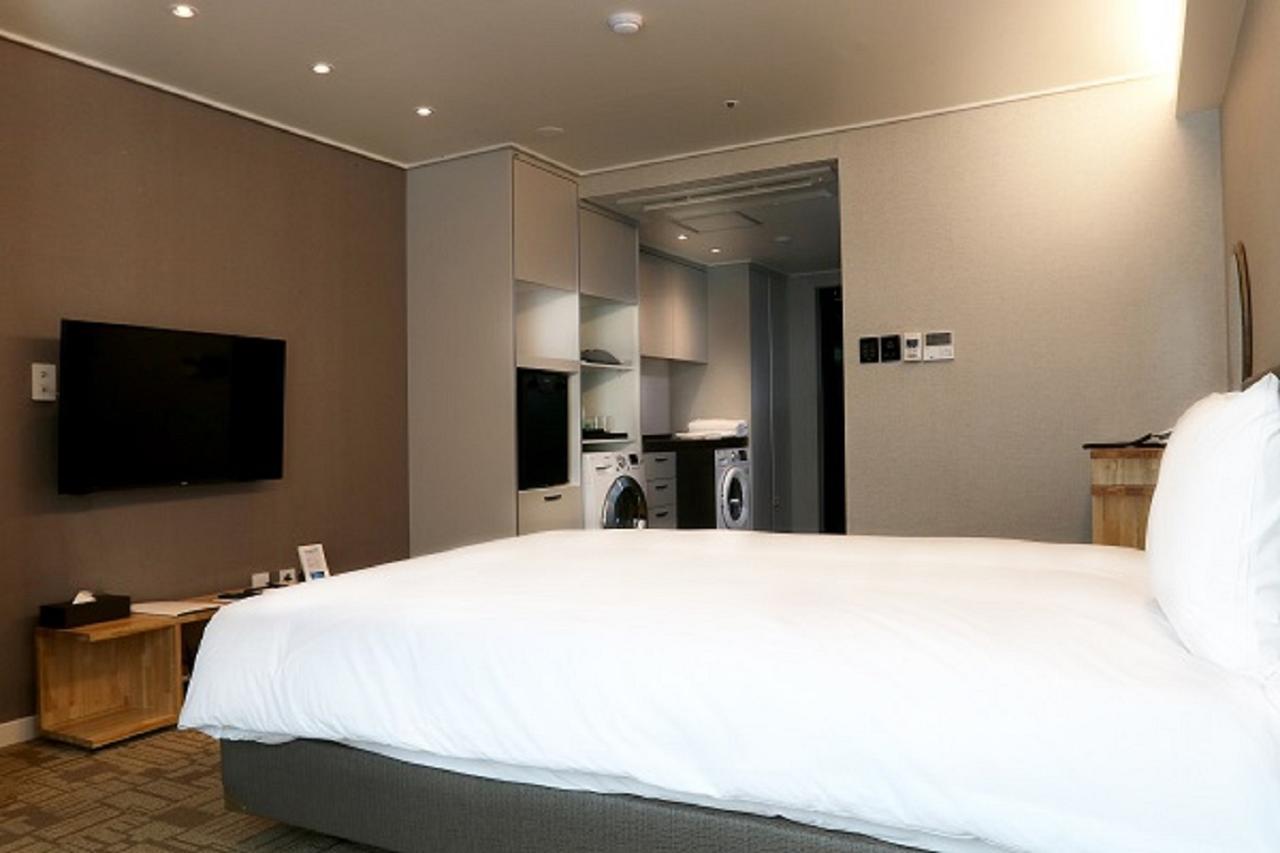 Royal Square Hotel Seoul Exterior photo
